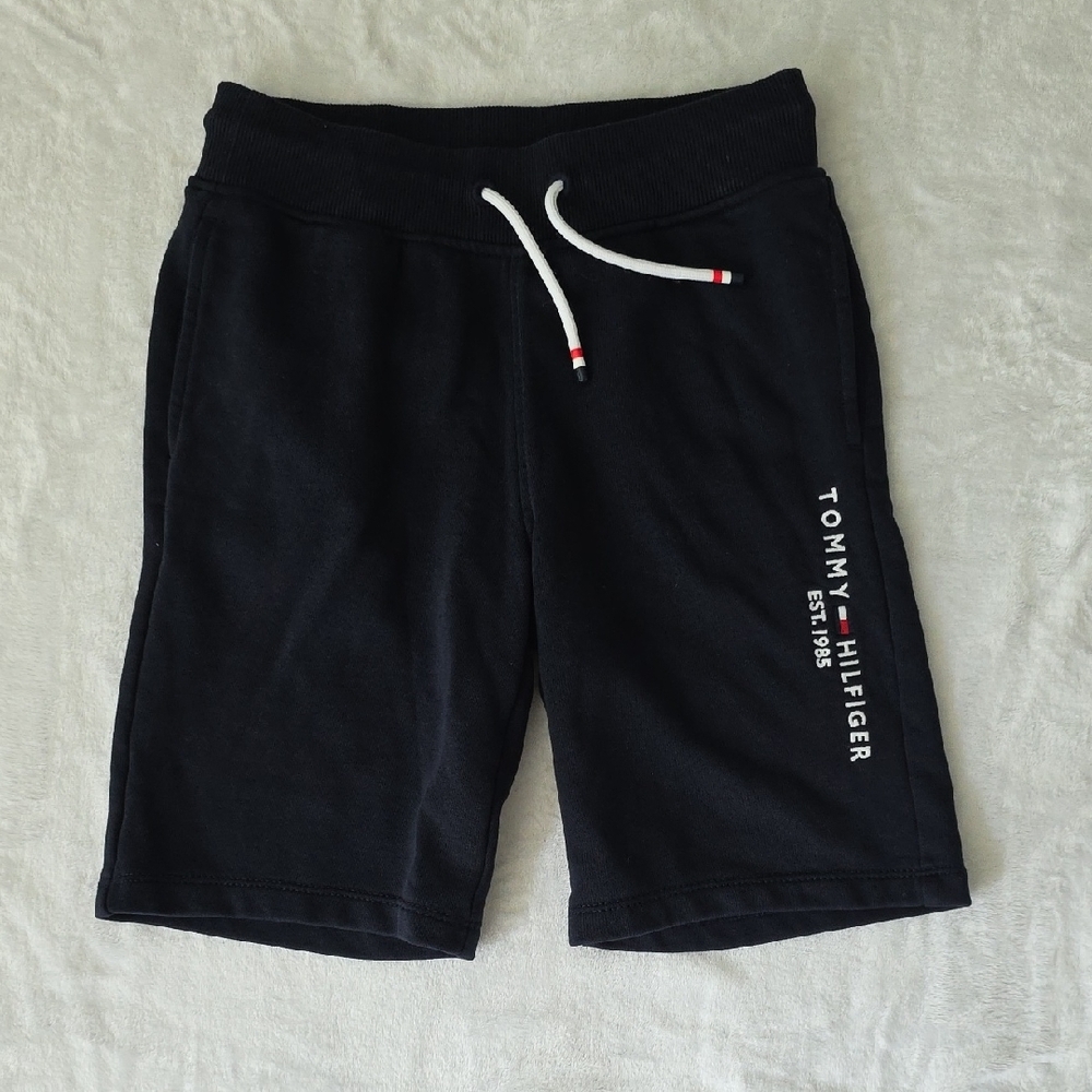 Tommy Hilfiger Navy Casual Shorts with Relaxed Fit
